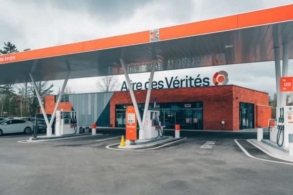 Carburants sur autoroute, jusqu’à 30% plus chers : 5 gestes pour limiter la facture