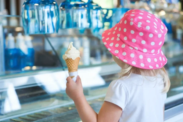 Argent de poche en vacances, la CAF donne les repères selon l’âge dès 6 ans