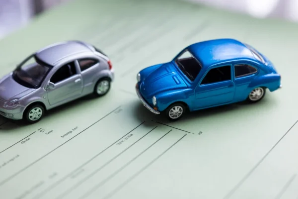 Assurance auto et habitation, les tarifs pourraient grimper dès 2027 selon la FFA