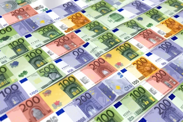 La BCE dévoile les futurs billets en euros de 5 à 200 €, voici ce qui pourrait changer