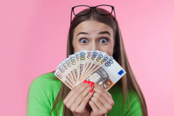 9 Livrets d’épargne à taux boostés rapportent plus que le Livret A, voici lesquels